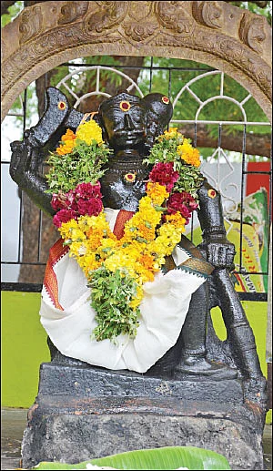 வேண்டியதை அருளும் வெள்ளிக்கிழமை தரிசனம்!
