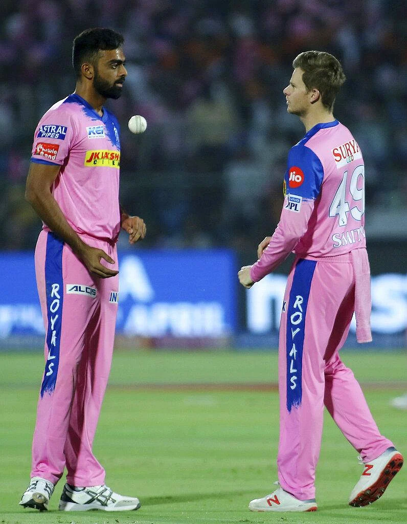 'நாம போகாத பிளே ஆஃபுக்கு எவனும் போகக்கூடாது!' - ராஜஸ்தான் ராஜதந்திரங்கள் #RRvSRH