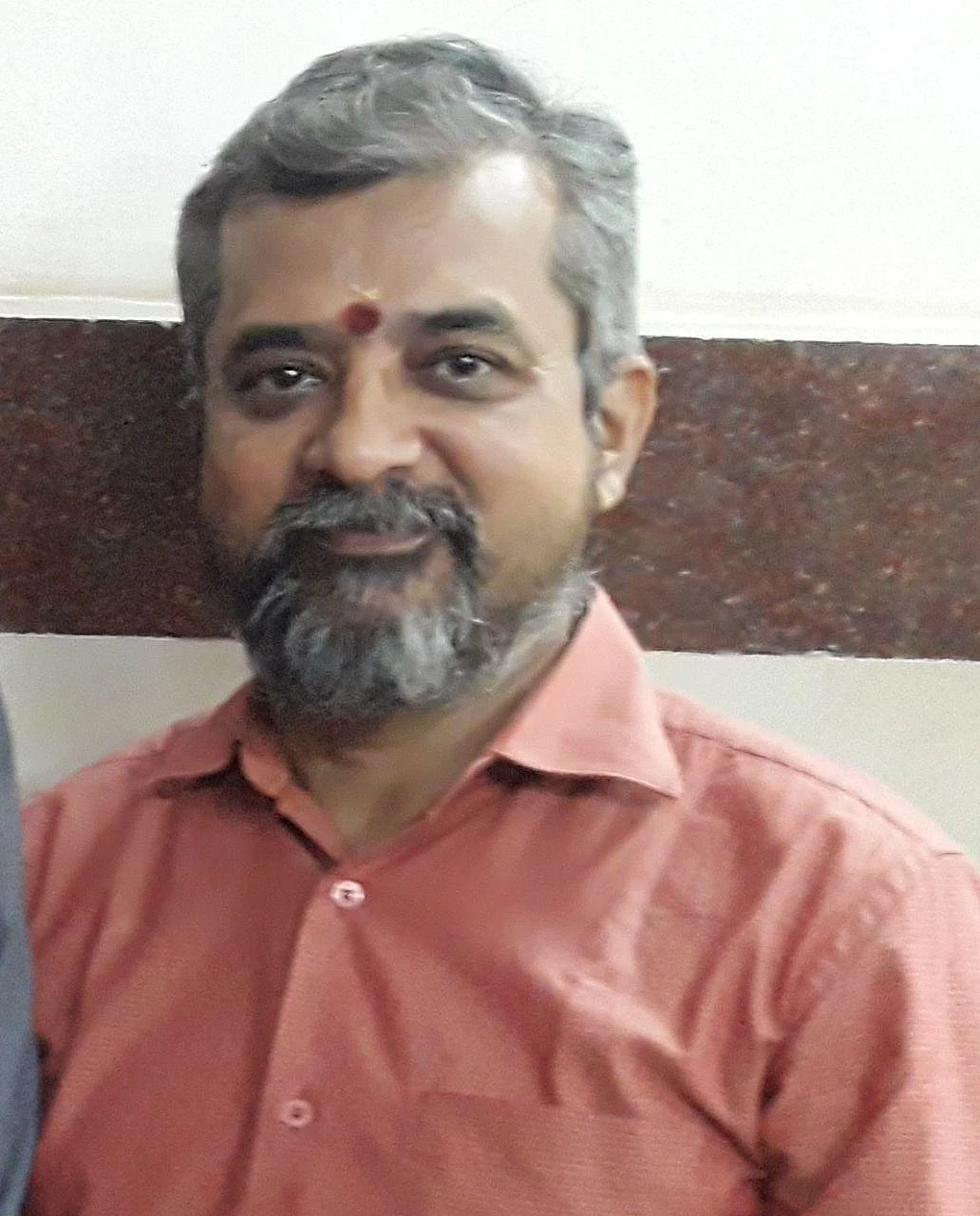 தேர்ச்சி விகிதத்தில் மாணவிகள் எப்போதும் முந்துவதன் காரணங்கள் என்னென்ன? - நிபுணர்கள் சொல்கிறார்கள்