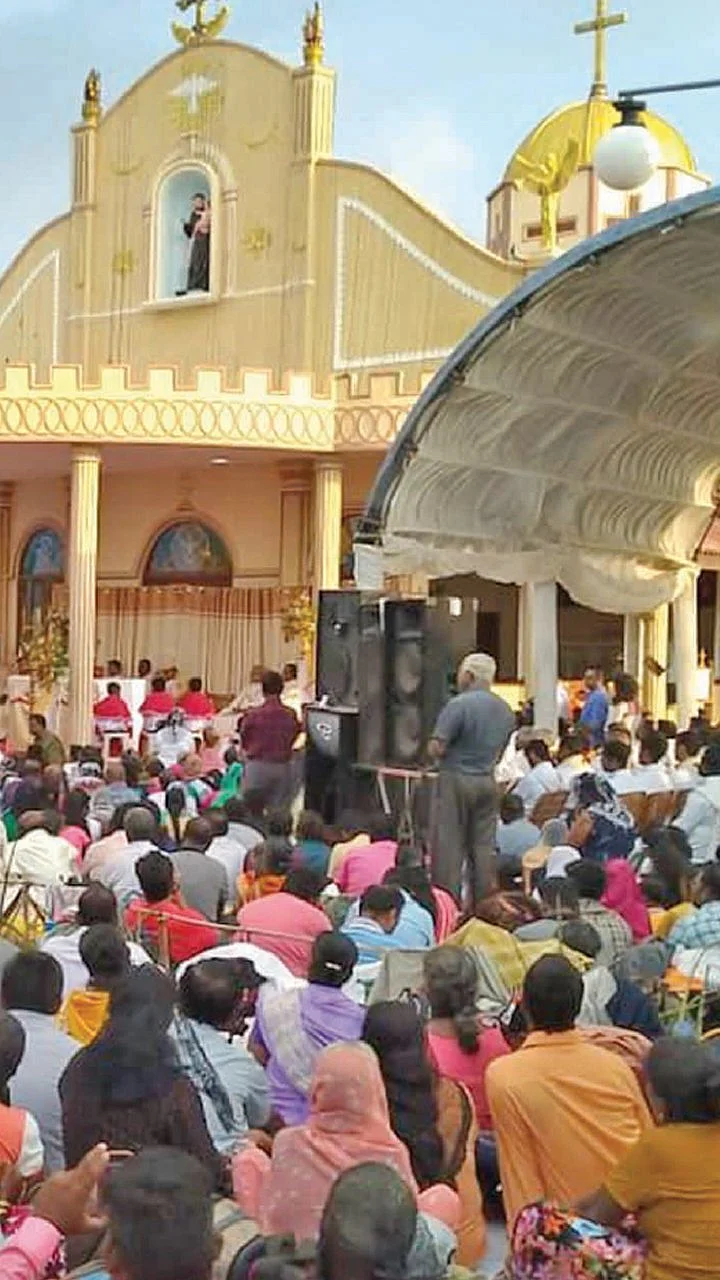 சிங்களத்தில் வழிபாடு, தமிழர்களுக்கு கஞ்சா போதை!
