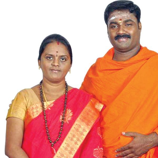 சிவன் பெயரில் ‘சதுரங்க வேட்டை’! - மெகா வசூலில் அரசியல் சாமியார்