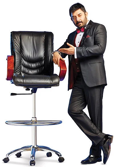 "ஹீரோ, வில்லன் எல்லாம் இப்போ கிடையாது!”