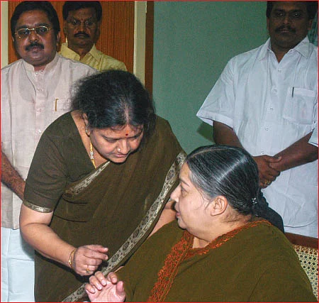 சசிகலா ஜாதகம் - 20 - “சசிகலா... என் அக்கவுன்ட்டன்ட்!”