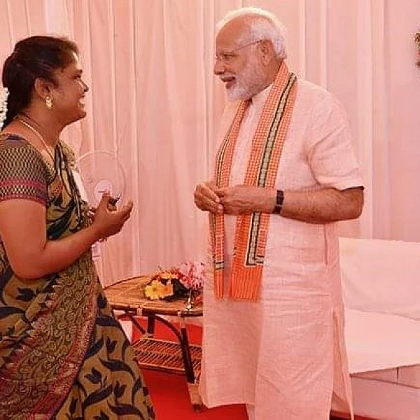 `விஐபி-க்களுக்கு நோ ; அருள்மொழிக்கு எஸ் !' - மதுரையில் மோடி சந்தித்ததன் காரணம்?