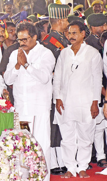 சசிகலா ஜாதகம் - 68 - நடராசன் ராஜினாமாவும் திருநாவுக்கரசர் பல்டியும்!