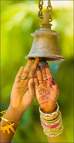 வாழ்த்துங்களேன்!