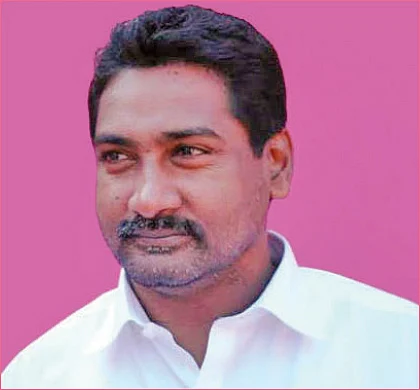 “பெண் பழி சுமத்தி வழக்கை முடிக்கப் பார்க்கிறார்கள்!”