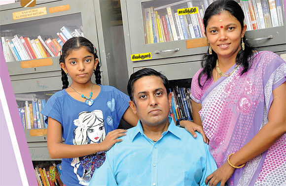 புது உலகம் திறந்த புத்தகங்கள் !