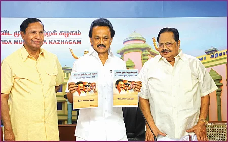 மிஸ்டர் கழுகு: தம்பி பணம் இன்னும் வரலை! - மதுரை மல்லுக்கட்டு! - உள்குத்து உதறல்! - எங்கே என் வேட்பாளர்? - அய்யய்யோ பொள்ளாச்சி!