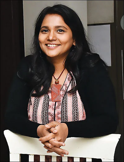 எனக்குள் நான்... - "யெஸ்... மீ டூ!" வினோதினி வைத்யநாதன்