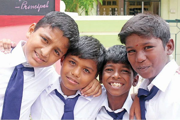 புது சைக்கிள்... புது ஃப்ரெண்ட்ஸ்!