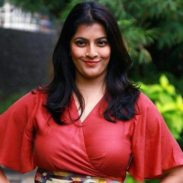 ஆக்ஷன் த்ரில்லர் படத்தில் வரலட்சுமி!