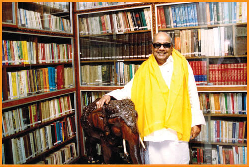 காதல் படிக்கட்டுகள் - கலைஞர்