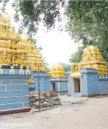 12 ராசி அன்பர்களும் வழிபட உகந்த கோயில்...