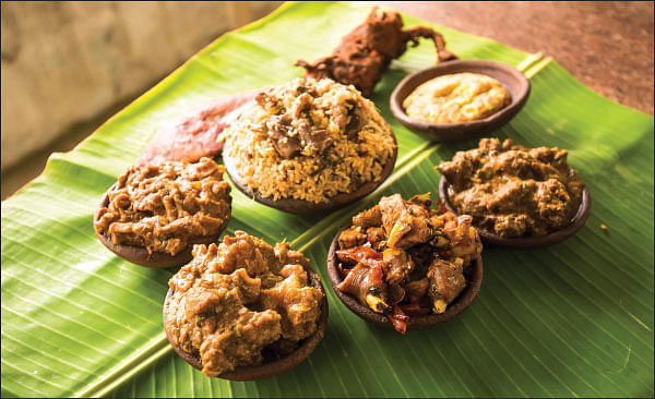 கச்சப் பொடி மீனுடன் ஒட்டு மாங்காய்; மண்பானை சமையலில் ஒரு புல் மீல்ஸ்! சோறு முக்கியம் பாஸ் - 21