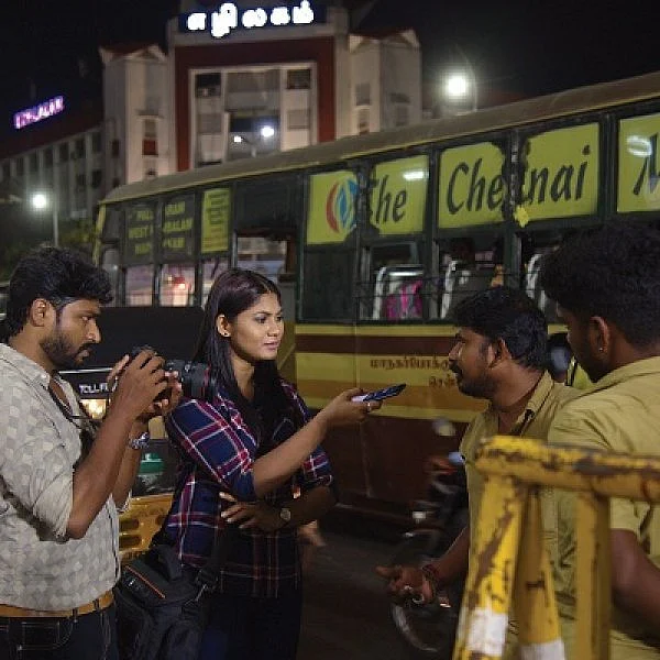 ``8 லட்சம் பேரைத் திரட்டிய அந்த 18 பேர்..!’’ - `மெரினா புரட்சி’ ராஜ்