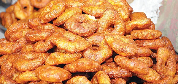 கண்ணே அதிரசம் பண்ண ஆசையா!
