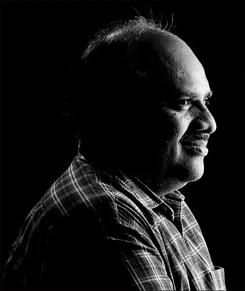 வீடெங்கும் புன்னகை