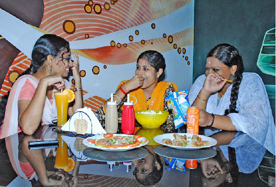 பளிச் பற்களுக்கு...