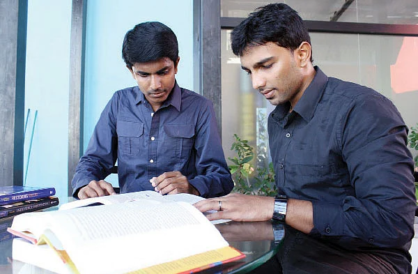 போட்டித் தேர்வுகளில் பொருளாதாரம்!