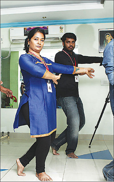 10/10 பத்துக்குப் பத்து!