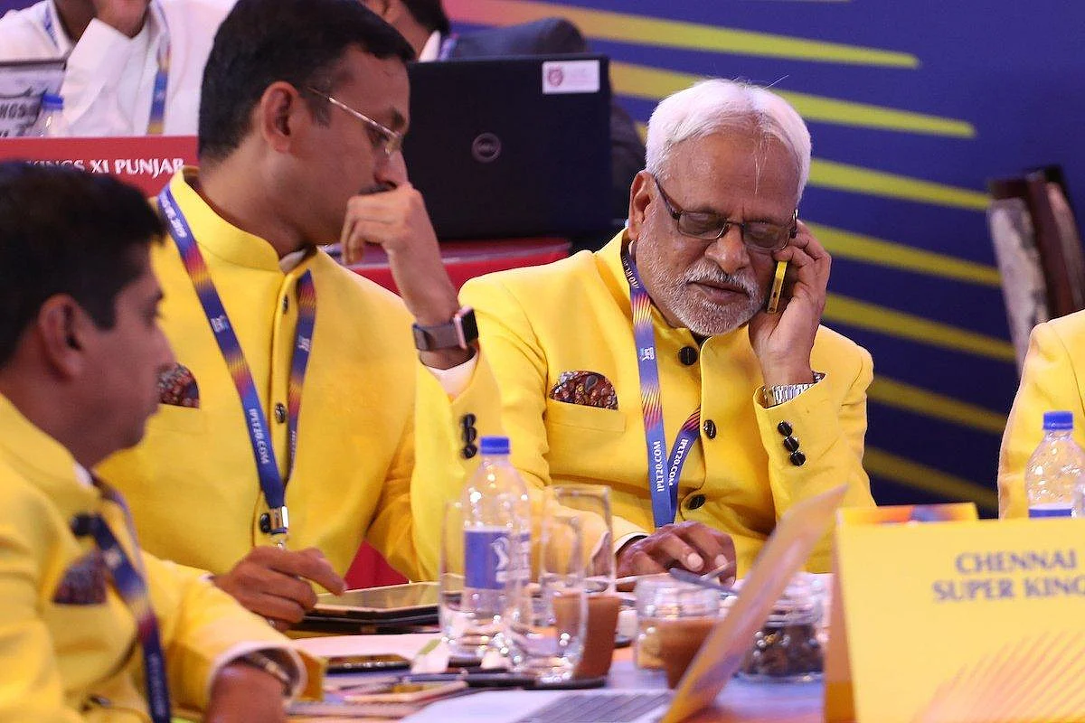 5 கோடி பெற்றுத்தந்த 5 சிக்ஸர்கள்... 1.5 கோடி ரூபாய்க்கு ஏலம்போன 15 வயது வீரர்..! #IPLAuction