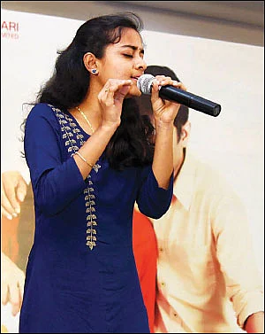 கோவை ஜாலி டே.... தில்லு ப்ளஸ் லொள்ளு!