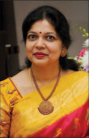 10/10 பத்துக்குப் பத்து!