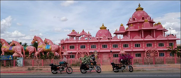 சிலிகா ஏரியில் சிலீர் பயணம்!