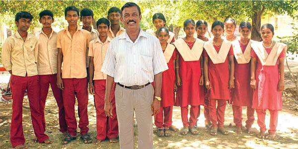 கனவு ஆசிரியர்