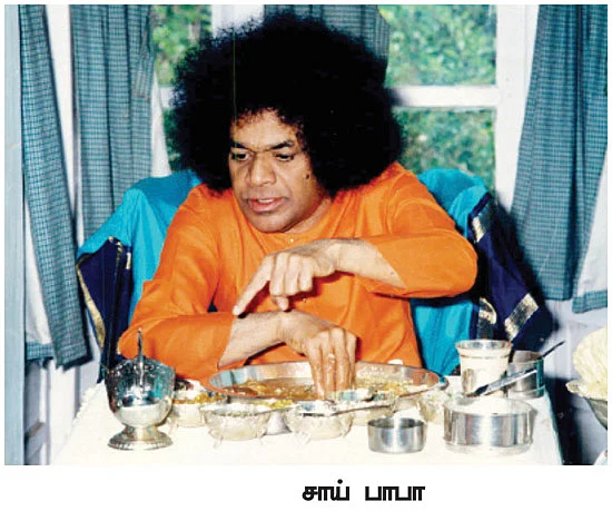 கண்ணீரில் மிதக்கும் புட்டபர்த்தி...