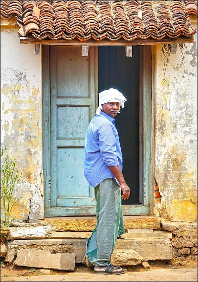 “நடுநாட்டு மக்கள் கதையை எழுத ஆள் இல்ல!” - கண்மணி குணசேகரன்