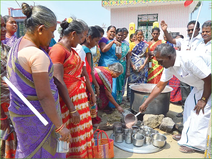 கஞ்சித் தொட்டிகள் அரசுக்கு அவமானம் இல்லையா?
