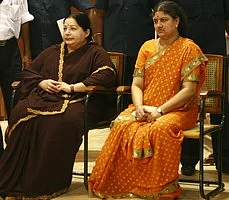 என்ன நடக்கிறது மன்னார்குடி குடும்பத்தில்?: மினி தொடர் - பாகம் 4