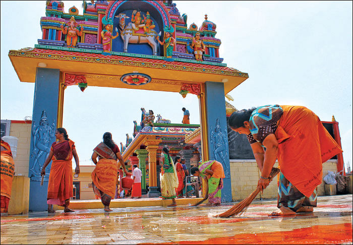 உழவாரப் பணி செய்வோம்! - இலம்பையங்கோட்டூர்