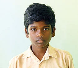 வீட்டை இழந்தோம்... புத்தகங்களையும் இழந்தோம்!