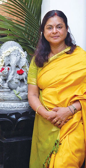 அவள் கிளாஸிக்ஸ் - நெஞ்சில் தளும்பும் நினைவுகள்!