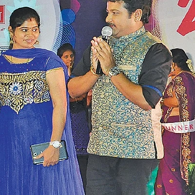 மதுரையை கலக்கிய மலர்களின் திருவிழா!
