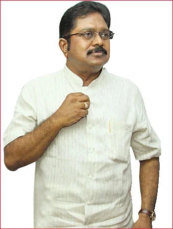 மூன்று நாள் விசாரணை... முகம் சோர்ந்த தினகரன்!