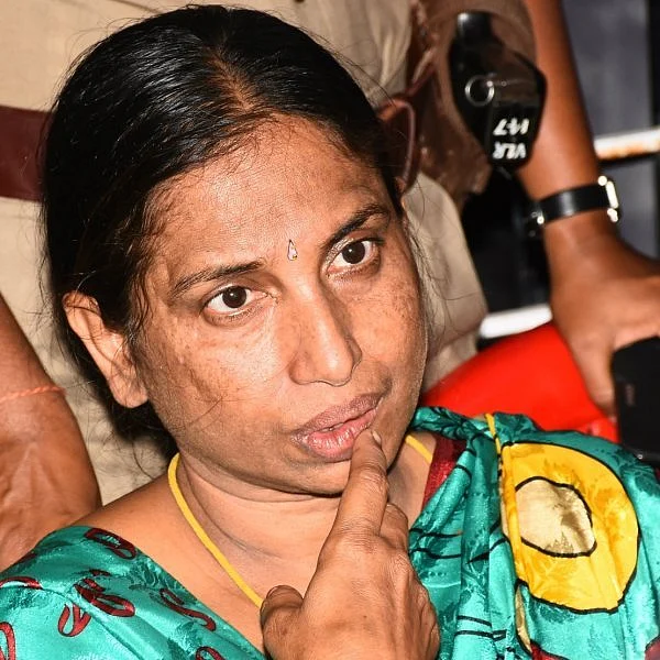 நெதர்லாந்து விரைந்த வழக்கறிஞர் - சர்வதேச நீதிமன்றத்தை நாடும் நளினி!