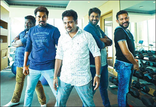 கலகல கலாய் பாய்ஸ் நாங்க!