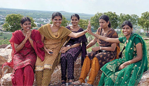 ரிங்கா...ரிங்கா...ரிங்கா...ஜமாய்க்கணும் கேங்கா !