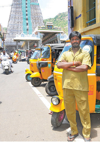 எழுத்துக்கு அப்பால்! - தொகுப்பு : கா.பாலமுருகன், இளங்கோ கிருஷ்ணன்