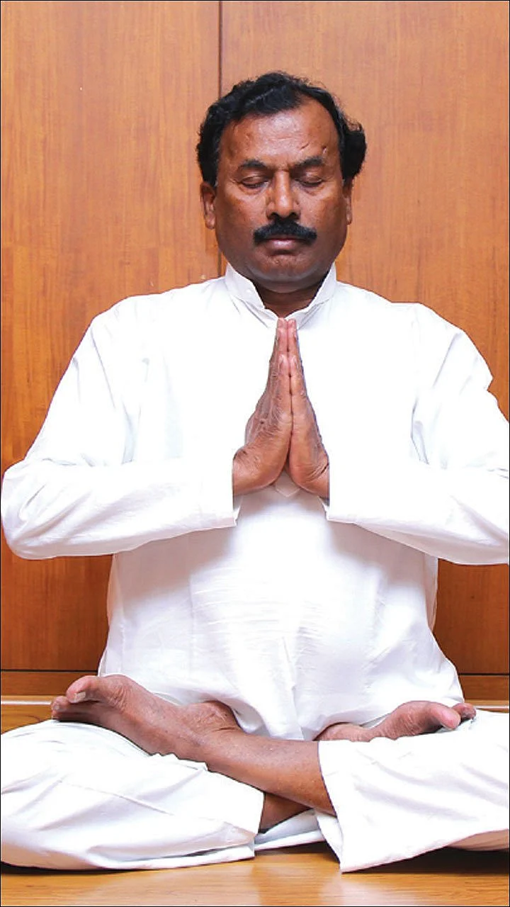 STAR FITNESS: “நாவை அடக்கினால் நலமுடன் வாழலாம்!” - சைதை துரைசாமியின் சூப்பர் ஃபிட்னெஸ்