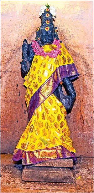 ‘காசிப் புண்ணியமும் திருநள்ளாற்றுப் பலனும்...’