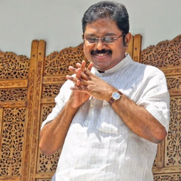 ஜெயலலிதா புறக்கணித்த தினகரனுக்கு ஜெ.தொகுதி சீட்! யார் இந்த தினகரன்? #TTVDinakaran