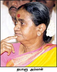 மிஸ்டர் கழுகு: தப்பிய மனைவி.. சிக்கிய மகள்?