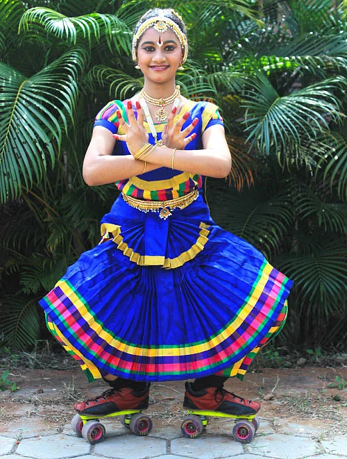 சலங்கையும் சக்கரமும்