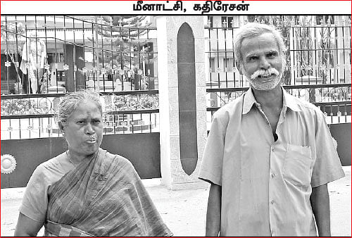 சந்தேகத்தைக் கிளப்பும் தனுஷ் சான்றிதழ்கள்!