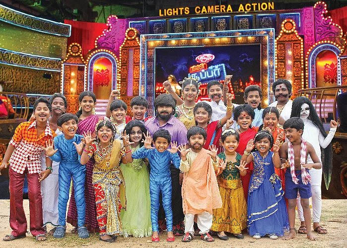 ‘‘பேருதான் ஜூனியர்ஸ் பேச்சும் நடிப்பும் ஜீனியஸ்!’’